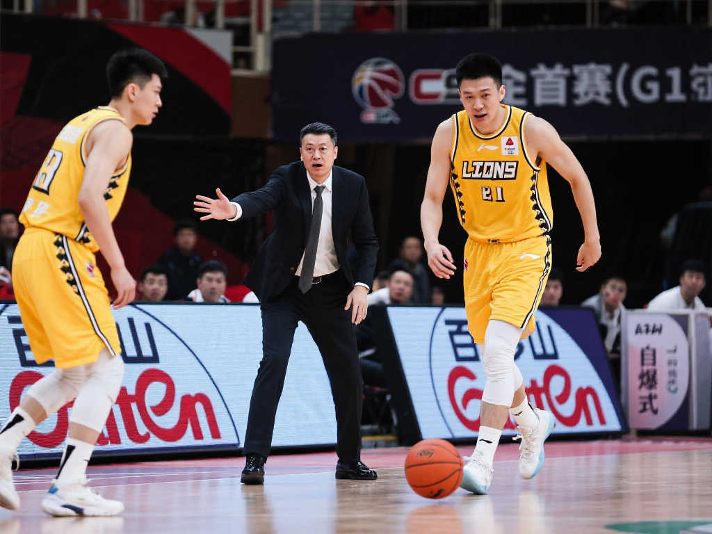 在球場上