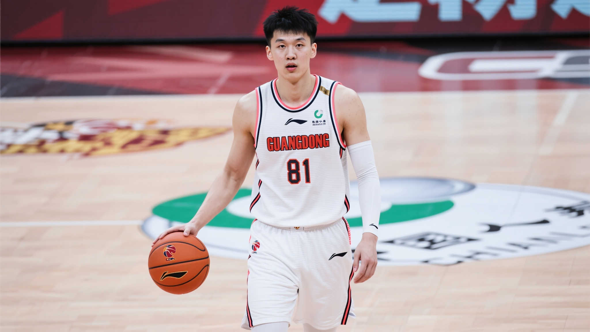 俱乐部带来 俱乐部带来